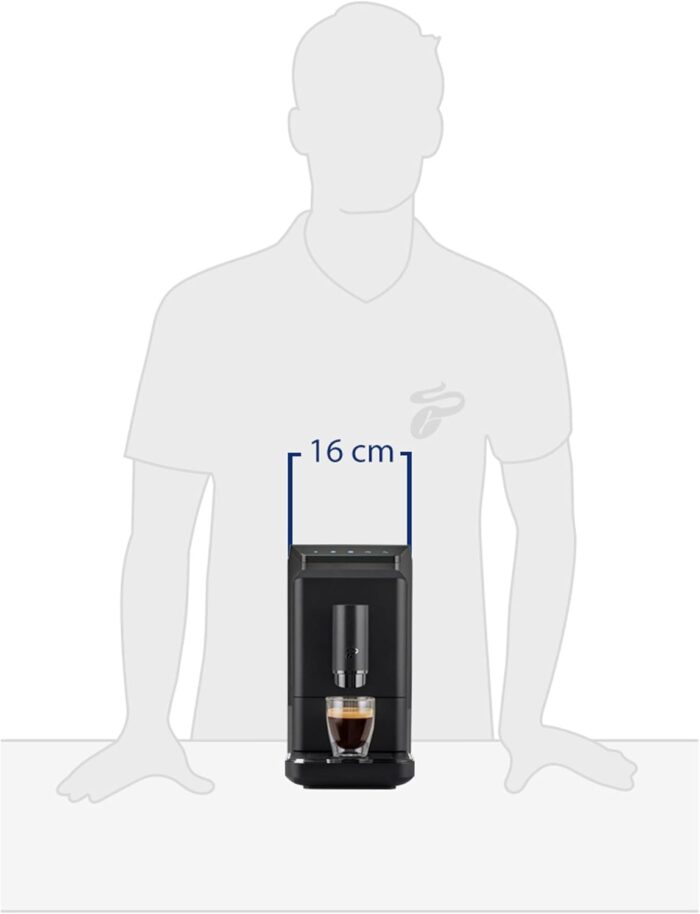 Tchibo Kaffeevollautomat Esperto mini für Caffè Crema und Espresso, nur 16cm breit, klein und kompakt, geeignet für jede Küche, Camping, Studentenapartment, Schwarz - INKLUSIVE Kaffeeprobierset GRATIS