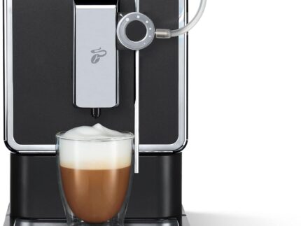 Tchibo Kaffeevollautomat Esperto Pro mit One Touch Funktion für Caffè Crema, Espresso und Milchspezialitäten, Anthrazit - INKLUSIVE Kaffeeprobierset GRATIS