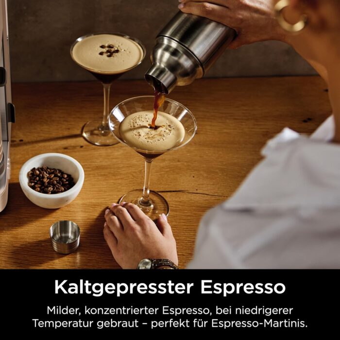 Ninja Luxe Pro 3-in-1-Kaffeemaschine mit Mahlwerk und Aufschäumer für Latte, Cappuccino, Cold Brew & Espresso, einfache Handhabung, 5 Voreinstellungen zum Aufschäumen, Silber, ES701EU
